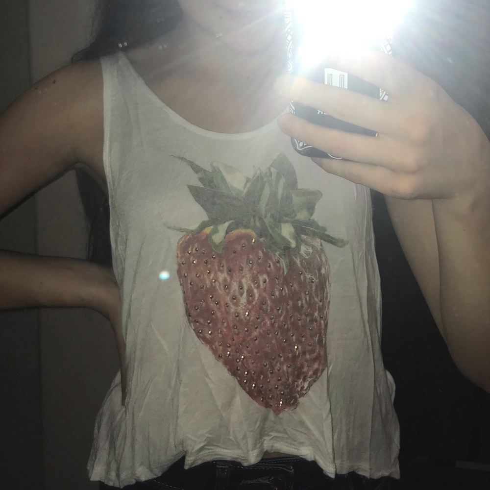 POETRY Strawberry Tank